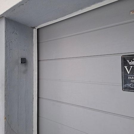 City Apartment Snellmaninkatu 22 A, Yksityinen Pistokkeellinen Paikoitus Sisaeltyy Hintaan Kuopio Esterno foto
