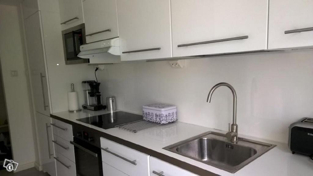 City Apartment Snellmaninkatu 22 A, Yksityinen Pistokkeellinen Paikoitus Sisaeltyy Hintaan Kuopio Camera foto